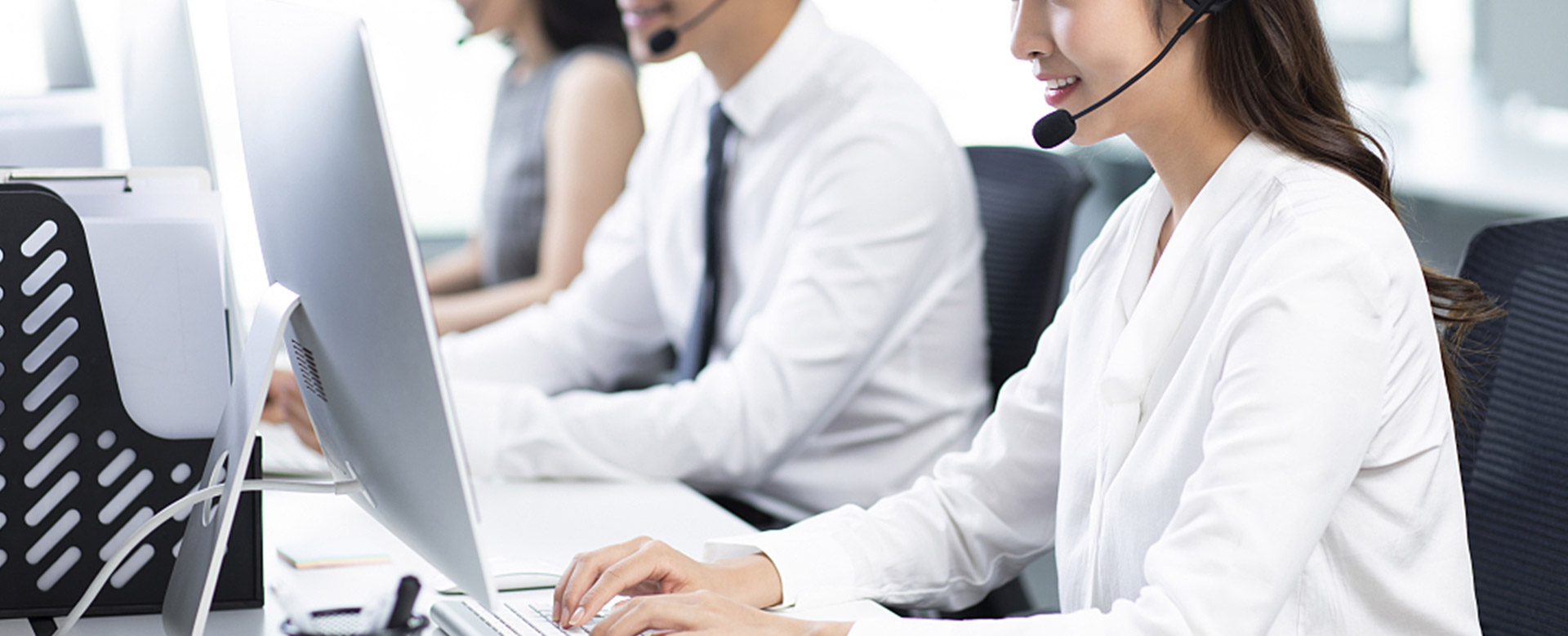 感應加熱設(shè)備,淬火機床,高頻焊機,中頻熔煉爐,鍛造爐,退火設(shè)備,超音頻感應加熱設(shè)備,熔煉爐,東莞海德維科技有限公司