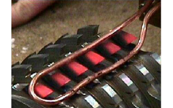 立式高頻淬火機(jī)床控制