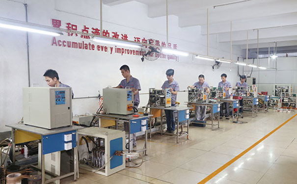 高頻加熱機(jī)裝配