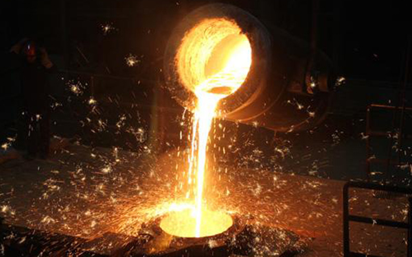 實驗熔煉爐工作